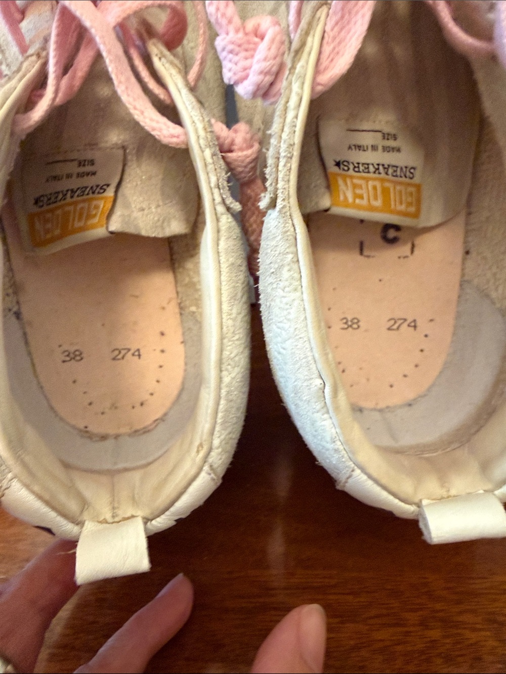 Golden Goose Low-Top Sneakers in White and Pink - Picture 15 of 15